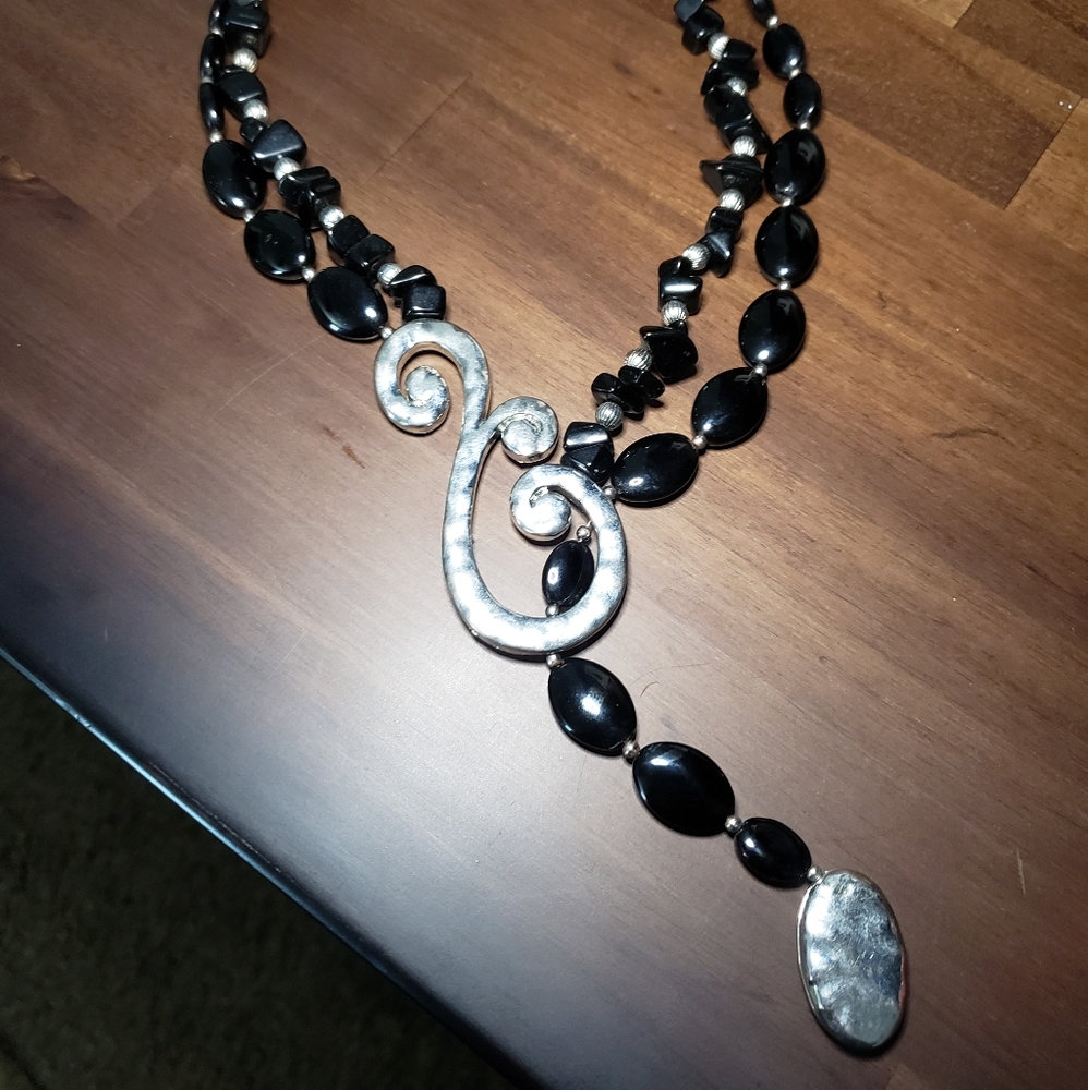 Necklace - Picture 2 of 2